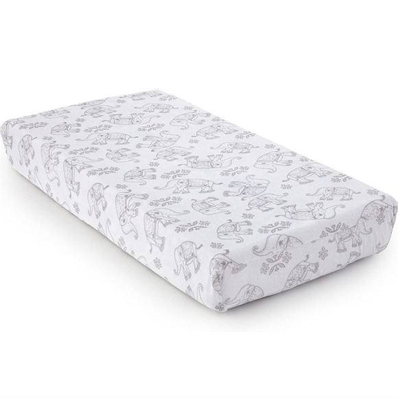 Levtex Baby Ely Changing Pad Cover / Elephant / Nursery NWT - - Picture 1 of 6